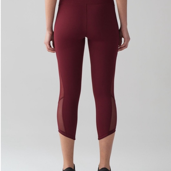 Lululemon Body Con Crop Deep Rouge 4 - Picture 2 of 8
